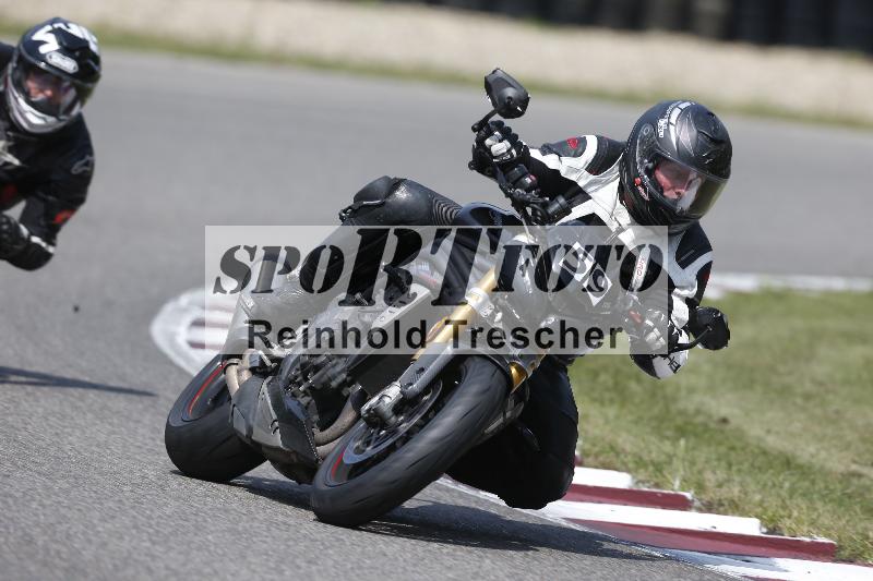 /Archiv-2025/49 26.08.2025 Cornu Master School ADR/blau-bleu/59